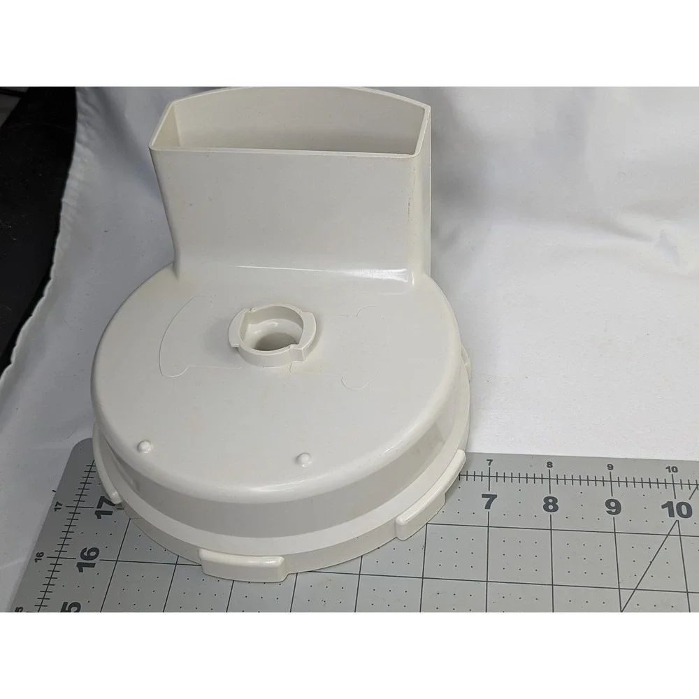 West Bend Food Preparation System Processor 41001‎ Slicer Shredder Base